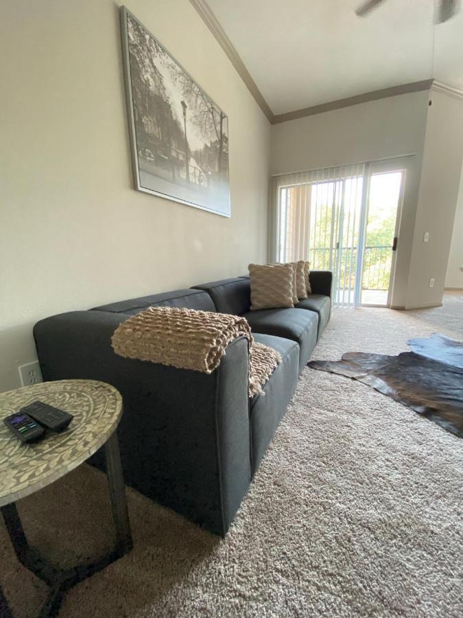 Spacious Galleria Cottage - Self Check In & Free Parking, 4 Beds 2 Bathrooms 휴스턴 외부 사진